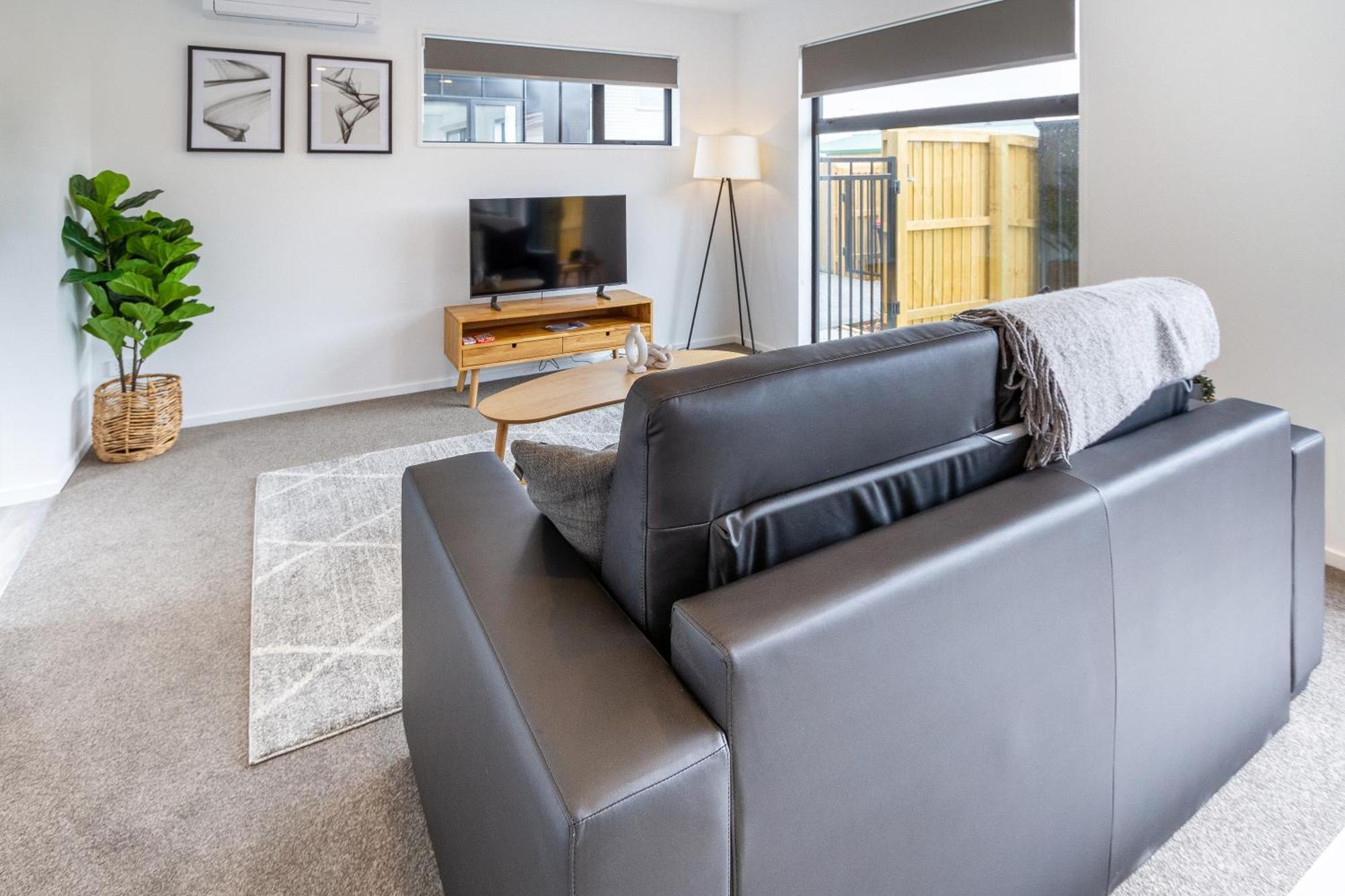 2Br Townhouse: Cosy, Close To City, Car Park Christchurch Dış mekan fotoğraf