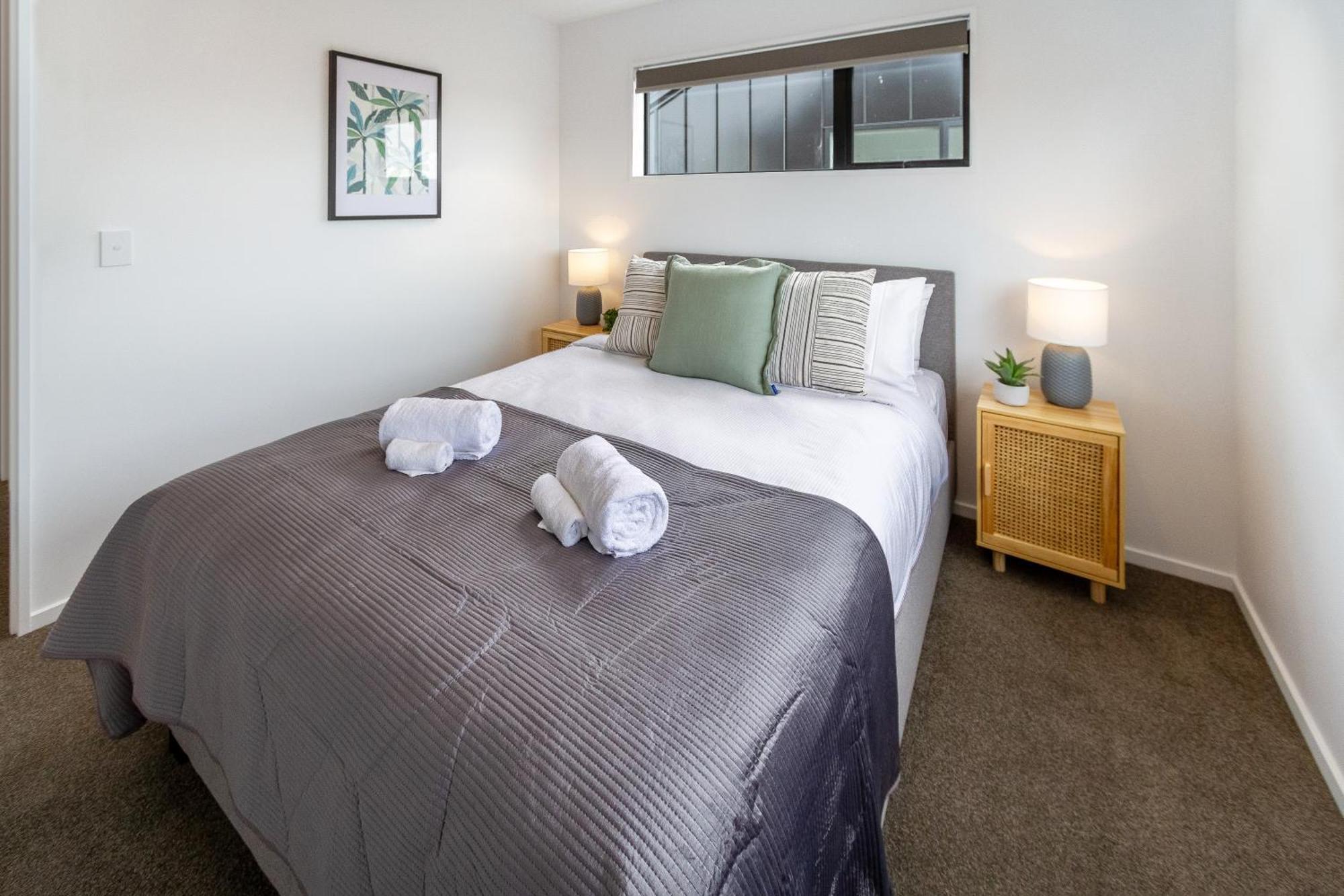 2Br Townhouse: Cosy, Close To City, Car Park Christchurch Dış mekan fotoğraf