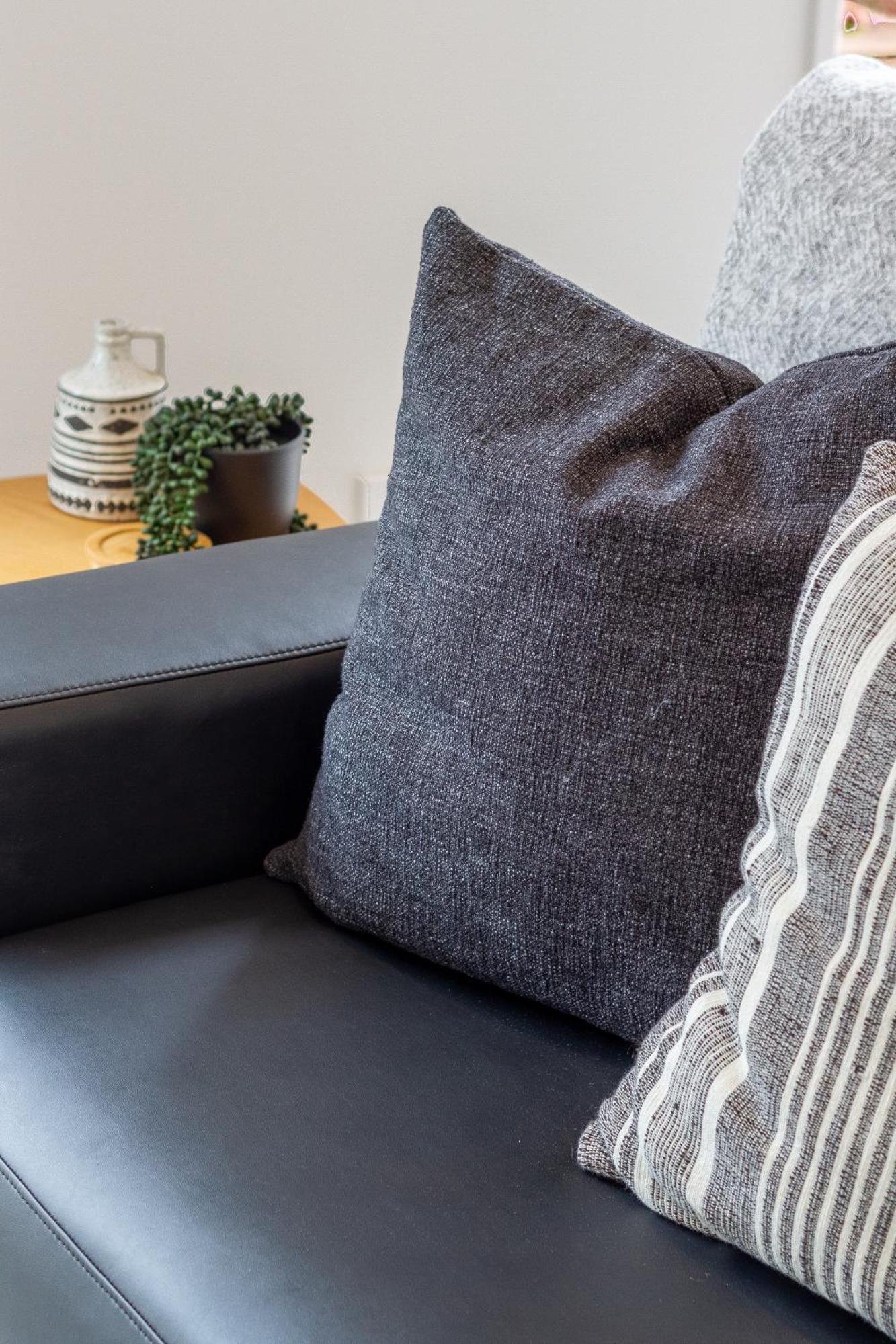2Br Townhouse: Cosy, Close To City, Car Park Christchurch Dış mekan fotoğraf