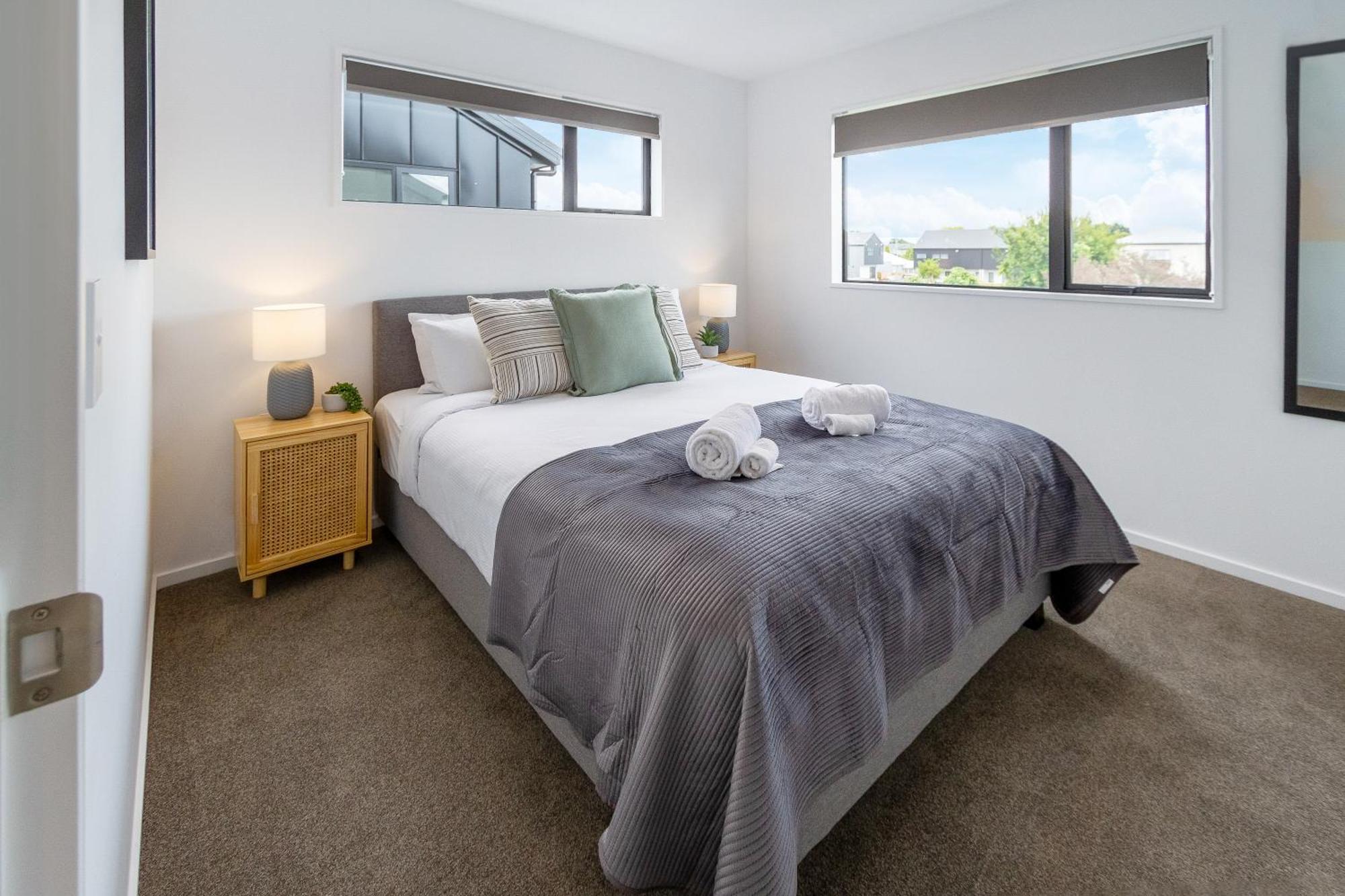 2Br Townhouse: Cosy, Close To City, Car Park Christchurch Dış mekan fotoğraf